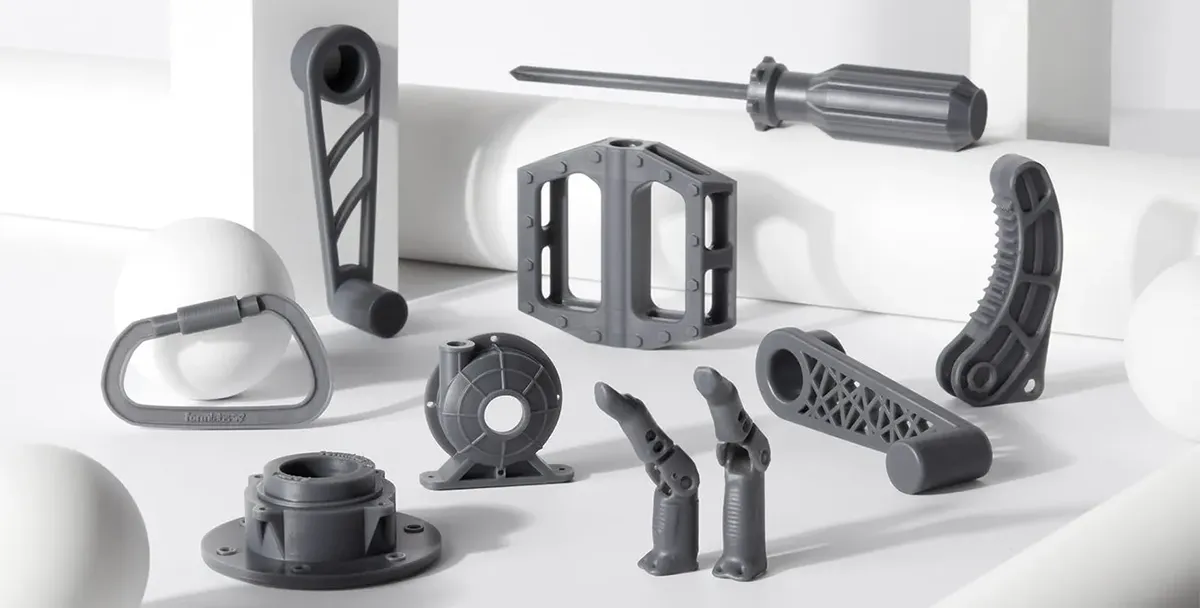 Paquete con piezas física o archivos digitales